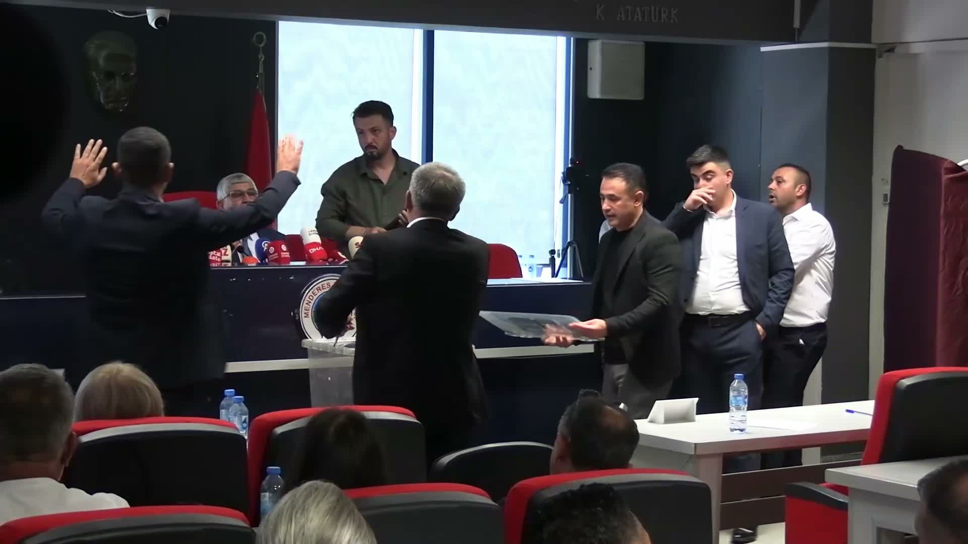 Menderes Belediye Başkanlığı